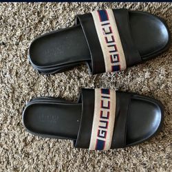 Gucci Shoes 