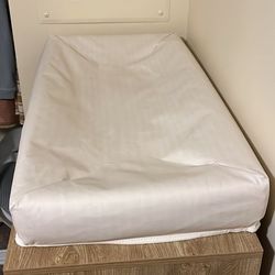 Naturepedic Nontoxic Baby Changing Pad