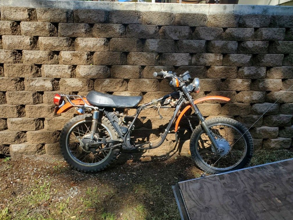 Photo 1972 kawasaki KE 175