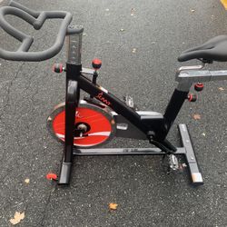 Sunny exercise bike Excellent Condition!!