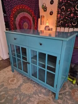 Buffet cabinet