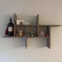 Suffield 4 Piece Accent Shelf MOVING!!