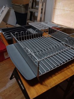 Kitchen plate and flat ware holders