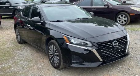 2025 Nissan Altima