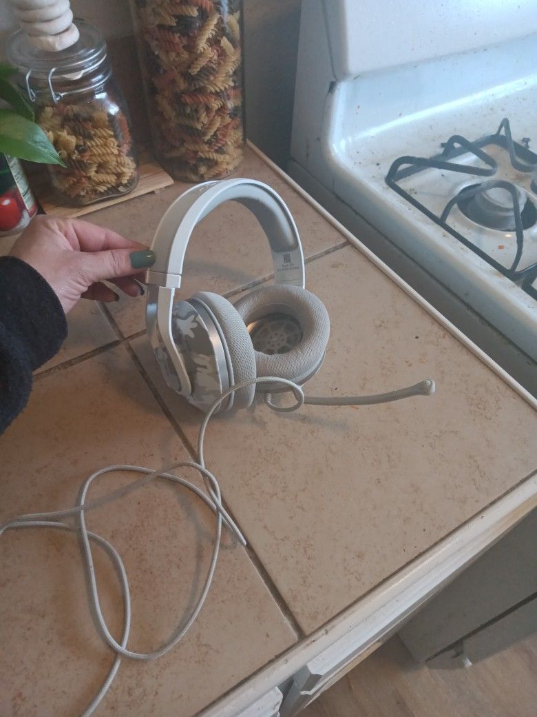 Turtle Beach Headphones With Mic