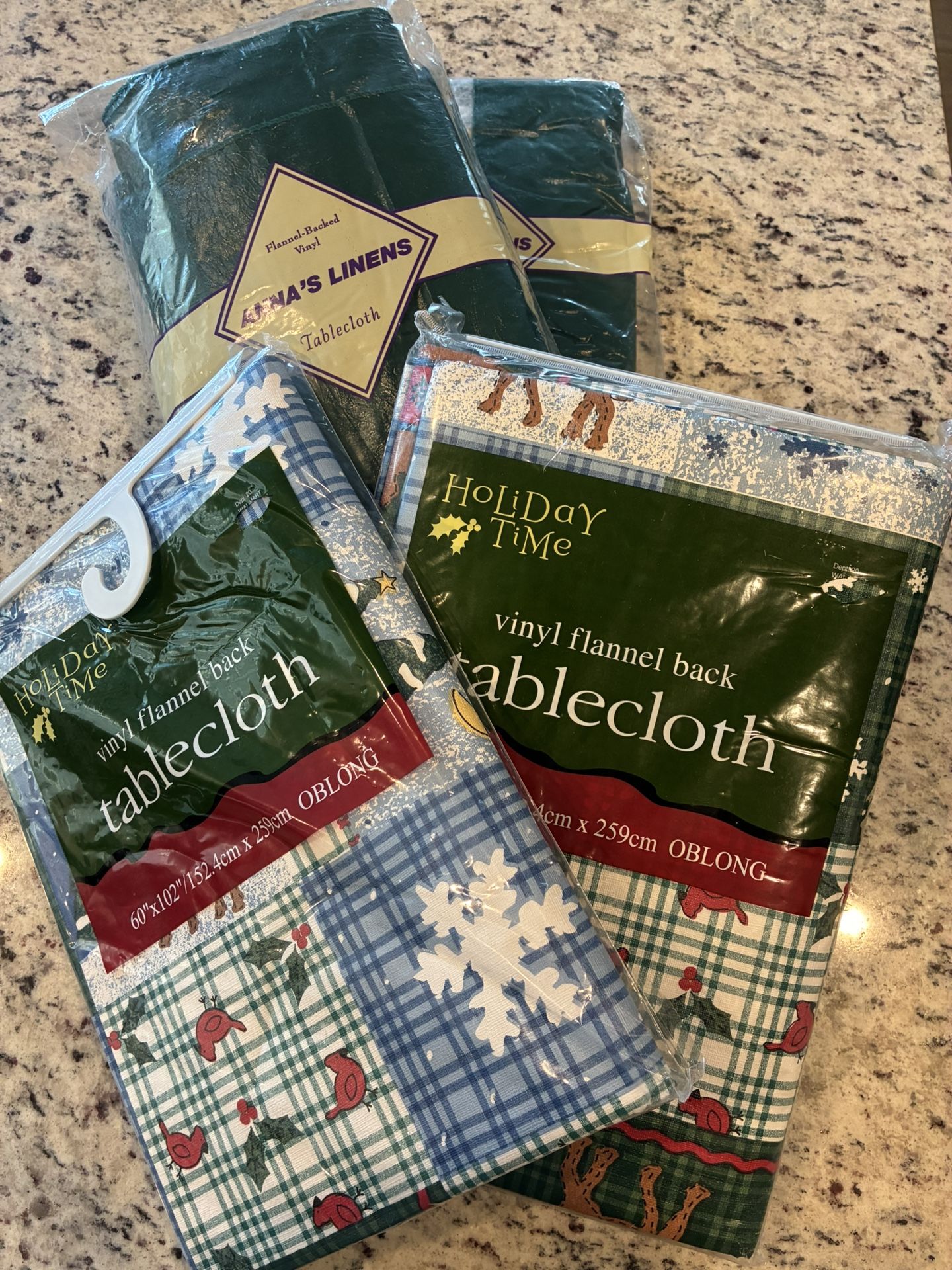 Christmas Tablecloths