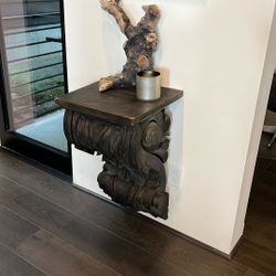 Restoration Hardware Corbel