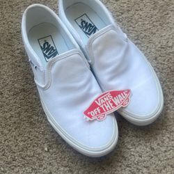 Vans 8.5 Woman’s  Practically New 