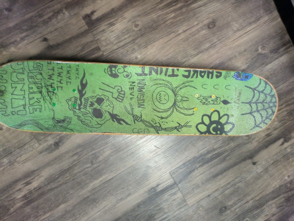 Complete Skateboard