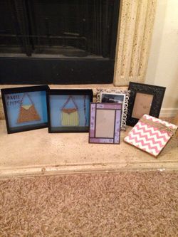 Picture frames/decor