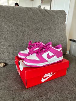 NIKE DUNK low BG