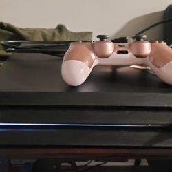 PS4 Pro T1b With Controller, Power Cord,HDMI Cord