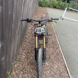 Surron Battery Swapped Stealth Bomber