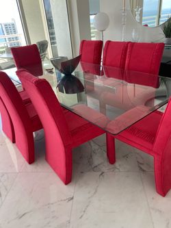 Dining table w 8 chairs