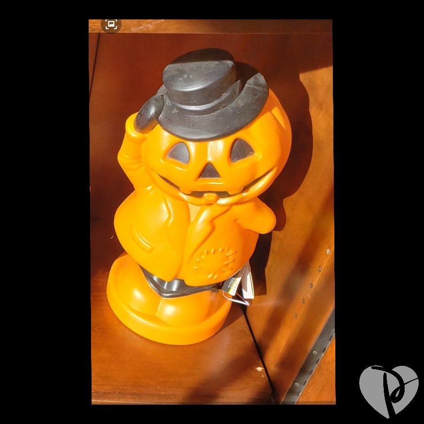 Blow Mold Pumpkin Man
