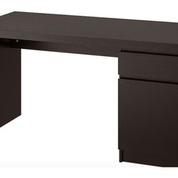 Ikea Desk (MALM) Dark Brown. 