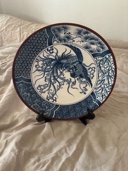 Japanese plate with stand
