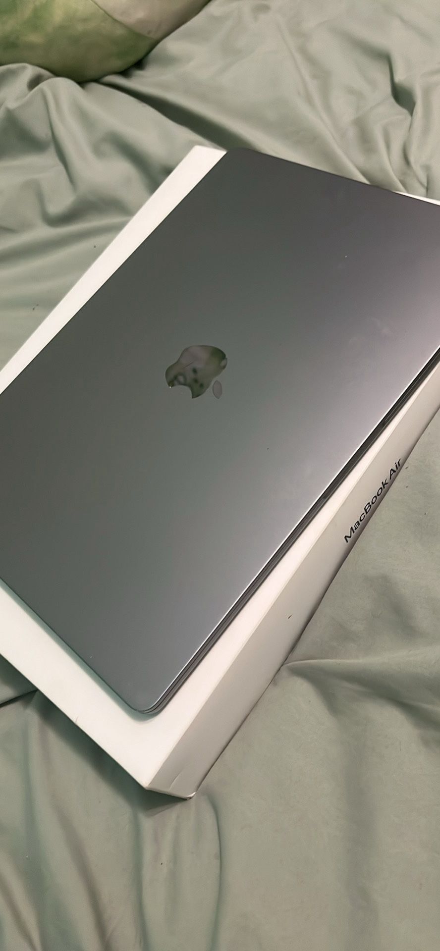 MacBook 15 M3