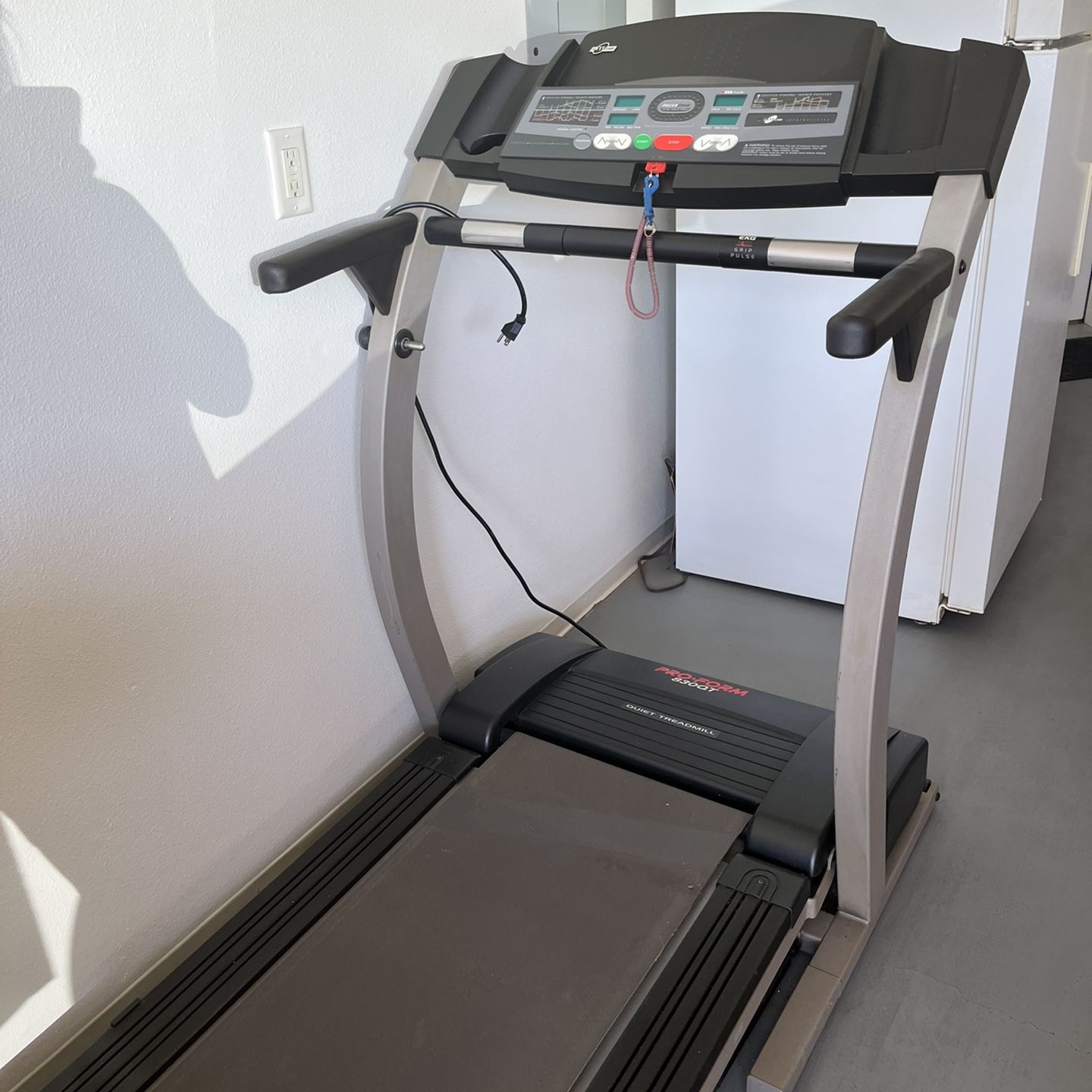 Pro Form 830QT Treadmill for Sale in Lewiston ID OfferUp