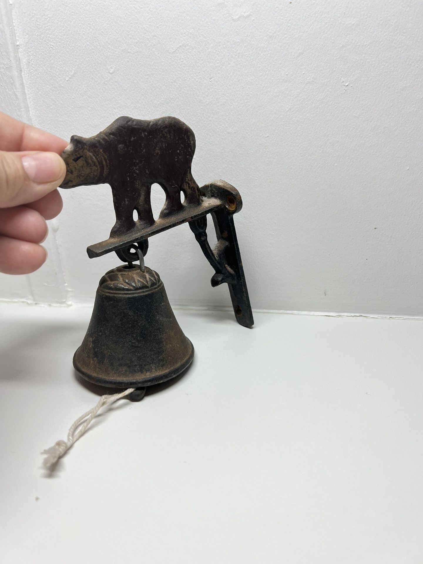 Vintage Cast Iron Hanging Bear Dinner Bell