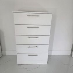 Chest 5 Drawer 
