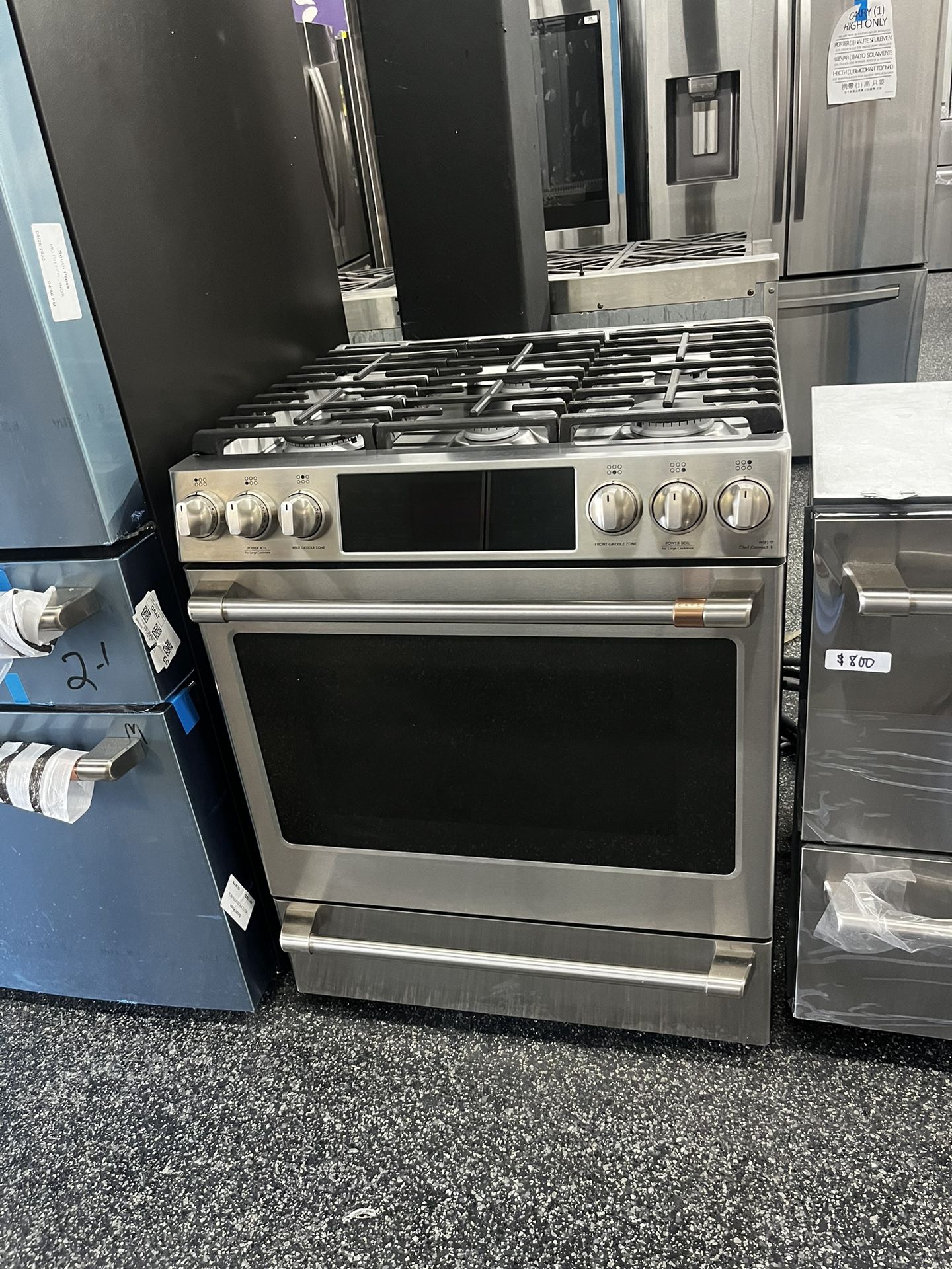 Café Slide In 30” Stainless Steel Dual Fuel Range