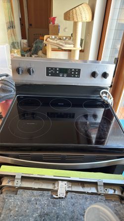 Whirlpool Electric Stove