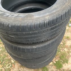 225/60/R18 starfire/ solaris AS