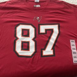 🏈 TAMPA BAY BUCCANEERS ROB GRONKOWSKI T SHIRT - FREE SHIPPING! 🏈