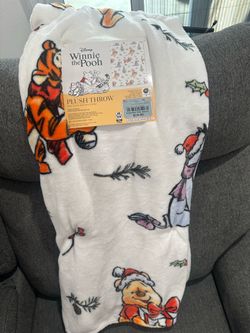 Winnie the Pooh throw