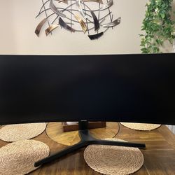 44 Inch Samsung Curved Monitor With Webcam 
