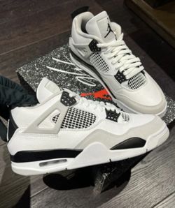 Jordan 4s Military Black