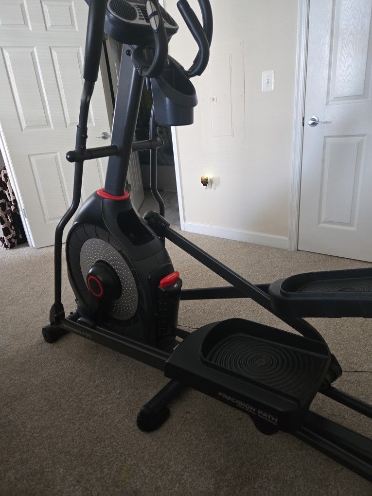 Schwinn 430 Elliptical (Moving SALE)