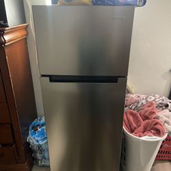 Mini Refrigerator 