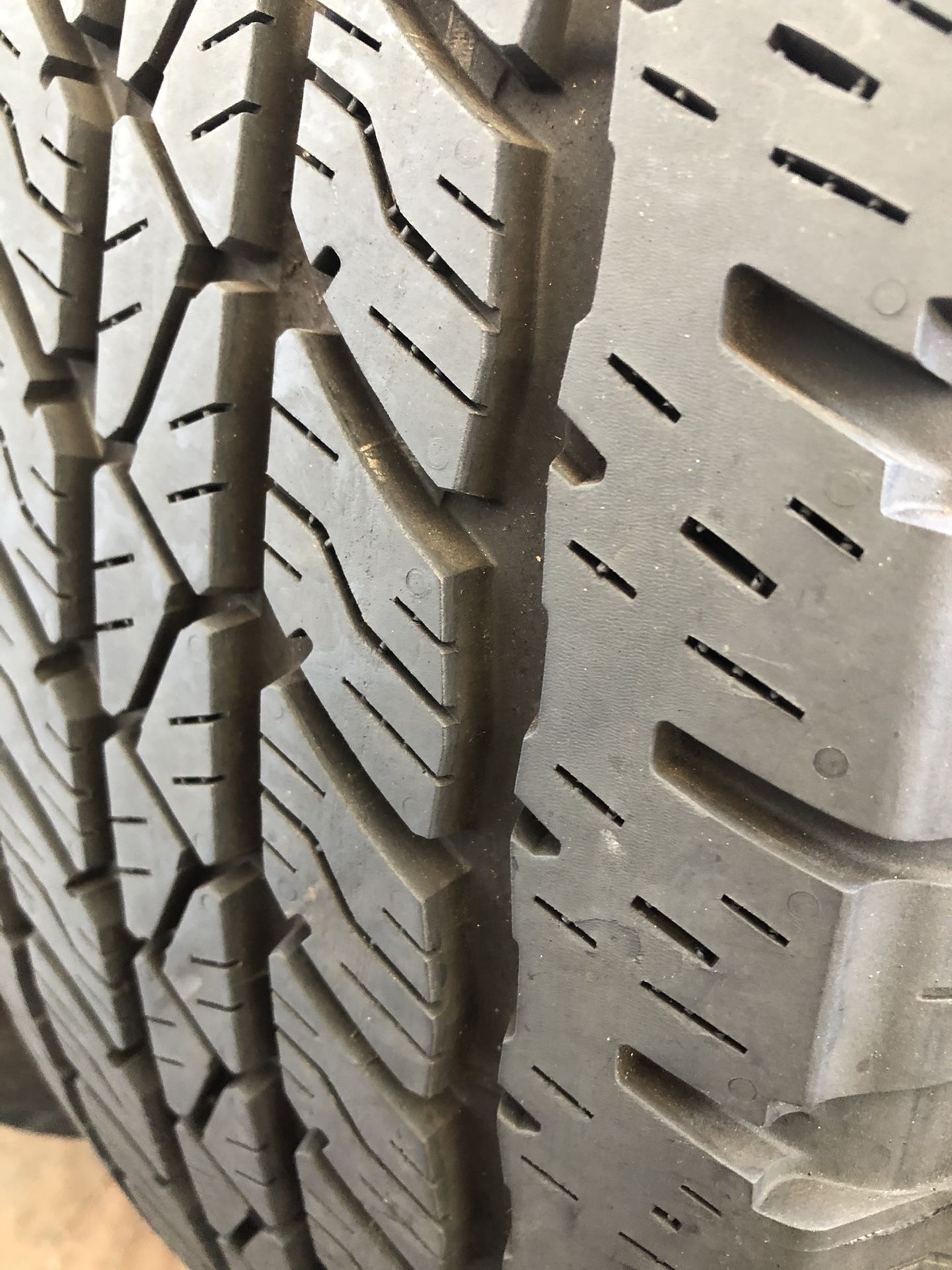 (2) Bridgestone Dueler 245/75/17 year 2021