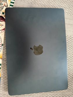 Apple Macbook Air 2024