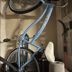 Free Beach cruiser Bicycle, Blue - broke 