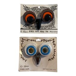 O Henry & St Clair's Owl Eye Beak Ceramic Painted Beads Green Macrame Lot of 2