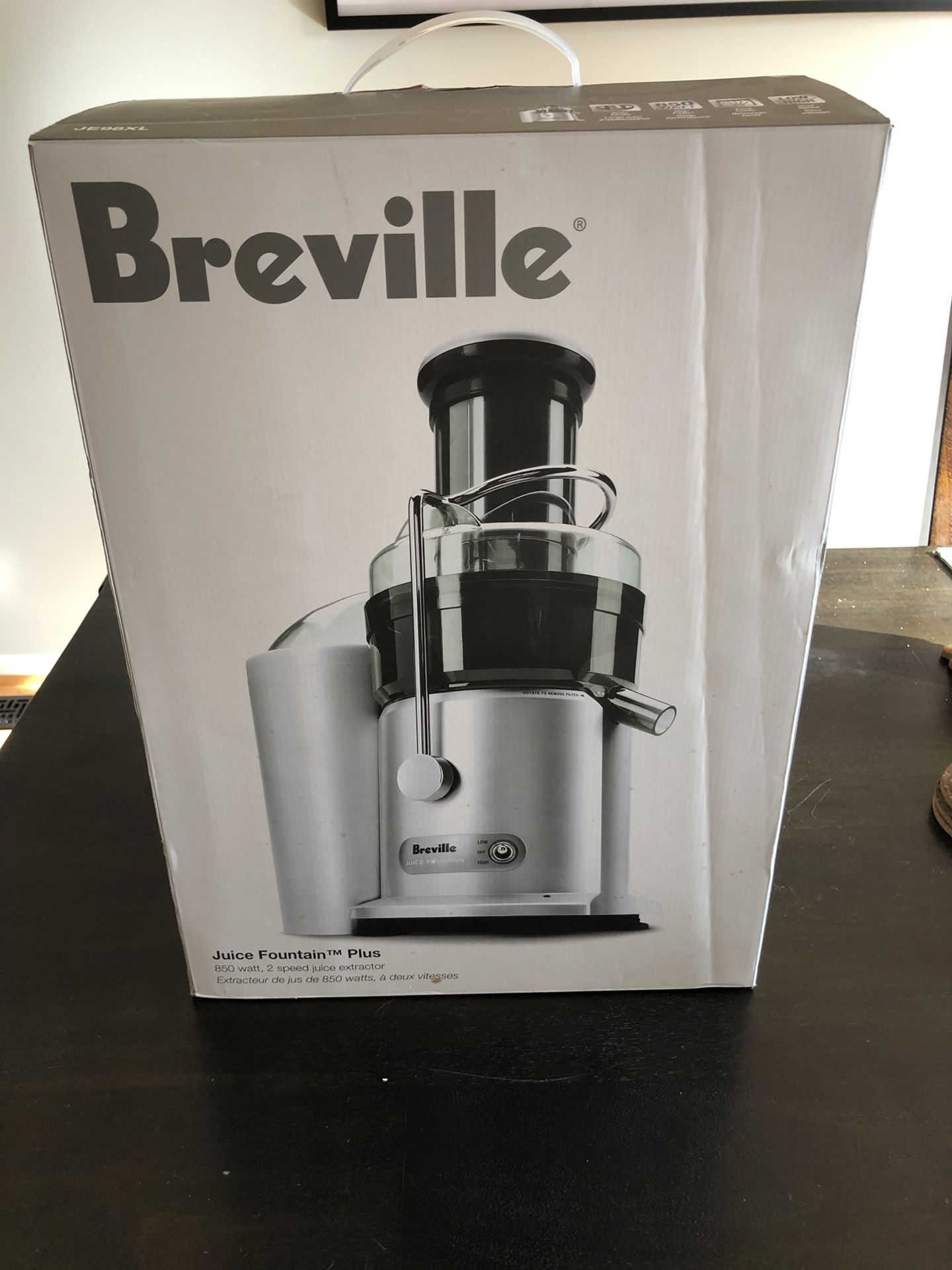 Breville Juice Fountain Plus JE98XL