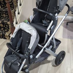 UPPAbaby VISTA V2 Double Stroller BUNDLE – Jordan (Charcoal)