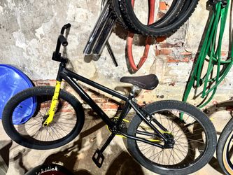 SoCal se bike 24in