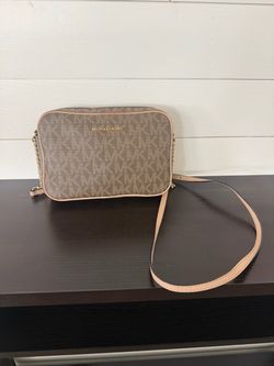 MK CrossBody