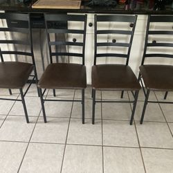 Dinning Room Chairs (set of 4)