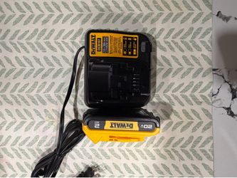 DeWalt DCB107 Charger with 20V MAX 2Ah Battery