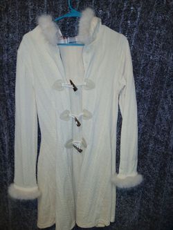 Small/medium white coat/cardigan