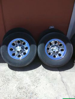 17” Chevy rims and tires