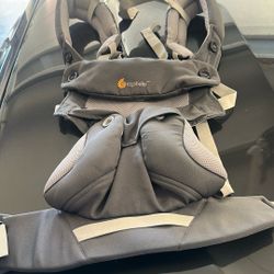 Ergo Baby 360 Cool Air Carrier