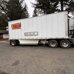 28 Ft Hyundai Trailer Utility Van 