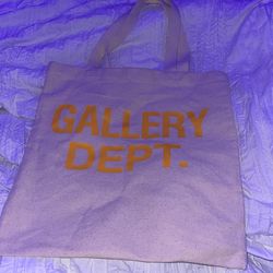 Gallery dept Tote bag