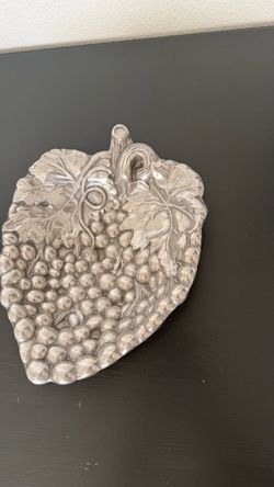 Silver serving dish
